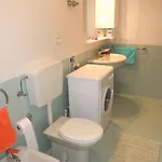 Bright Flat Near The Beach-beahost * بيبيوني