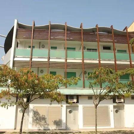 Bright Flat Near The Beach-beahost Apartment *