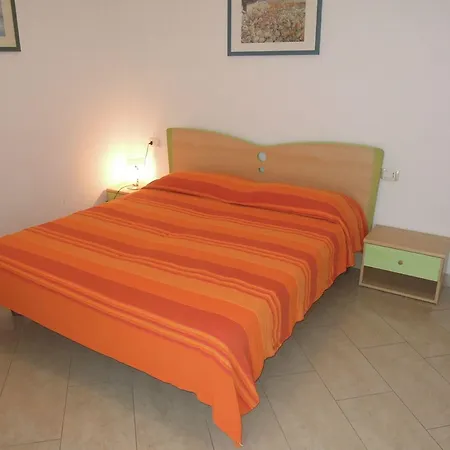 Bright Flat Near The Beach-beahost Apartment Bibione