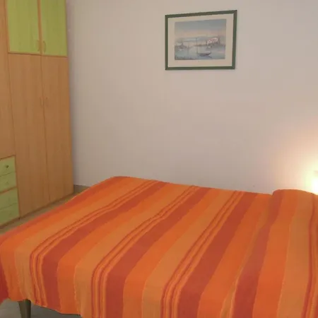 Apartamento Bright Flat Near The - Beahost *