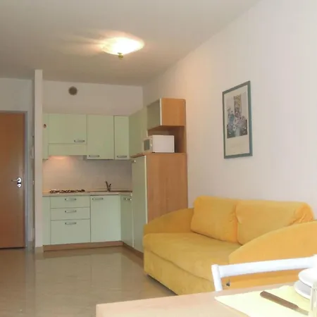 Bright Flat Near The - Beahost Apartamento *