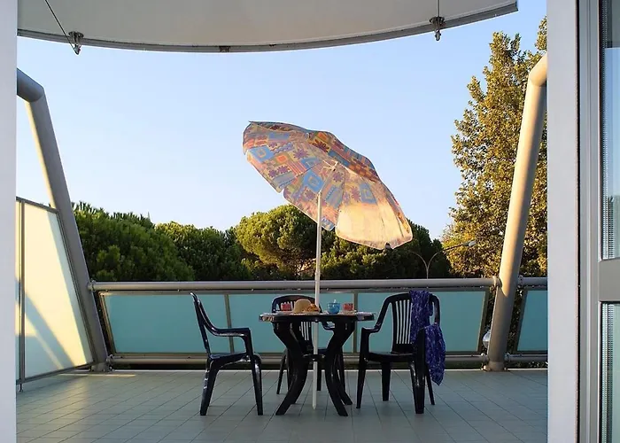 Bright Flat Near The Beach-beahost * Bibione