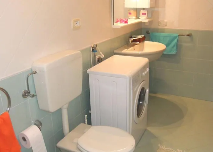 Bright Flat Near The Beach-beahost * Bibione